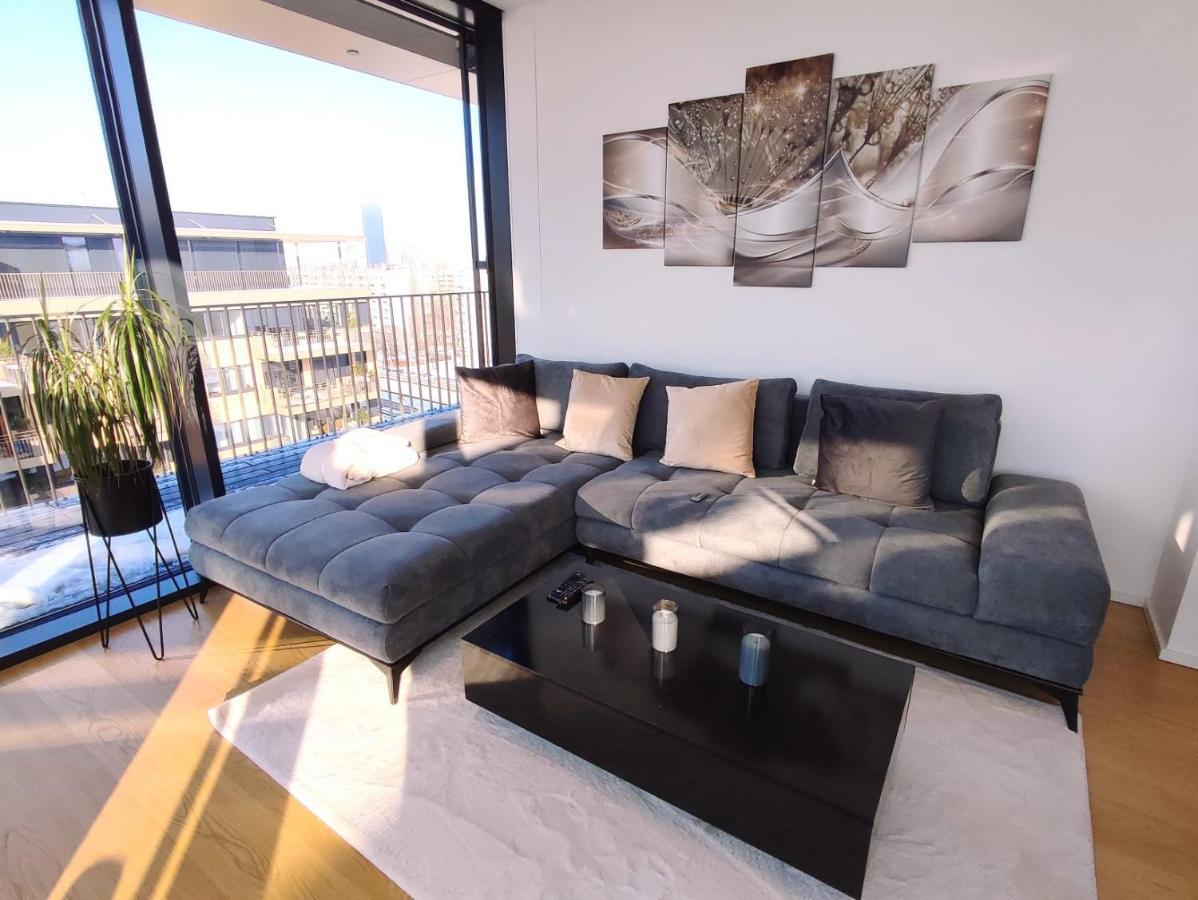 Panorama Apartment Vienna - Free Parking, Sauna & Fitness 외부 사진