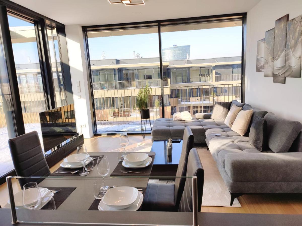 Panorama Apartment Vienna - Free Parking, Sauna & Fitness 외부 사진