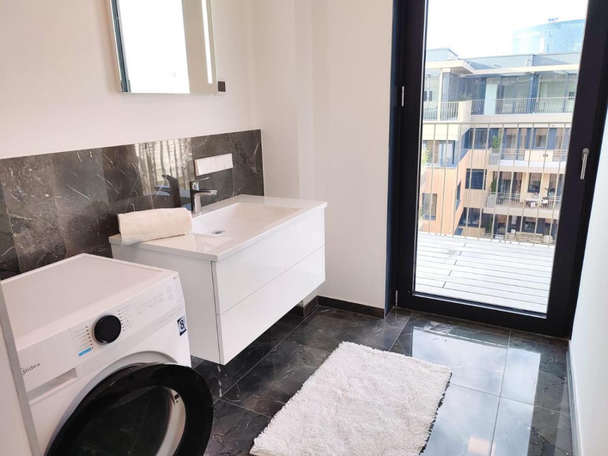 Panorama Apartment Vienna - Free Parking, Sauna & Fitness 외부 사진
