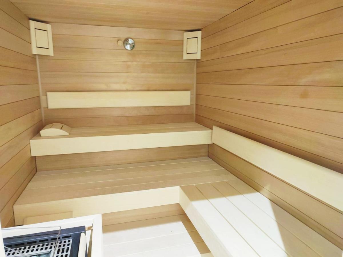 Panorama Apartment Vienna - Free Parking, Sauna & Fitness 외부 사진