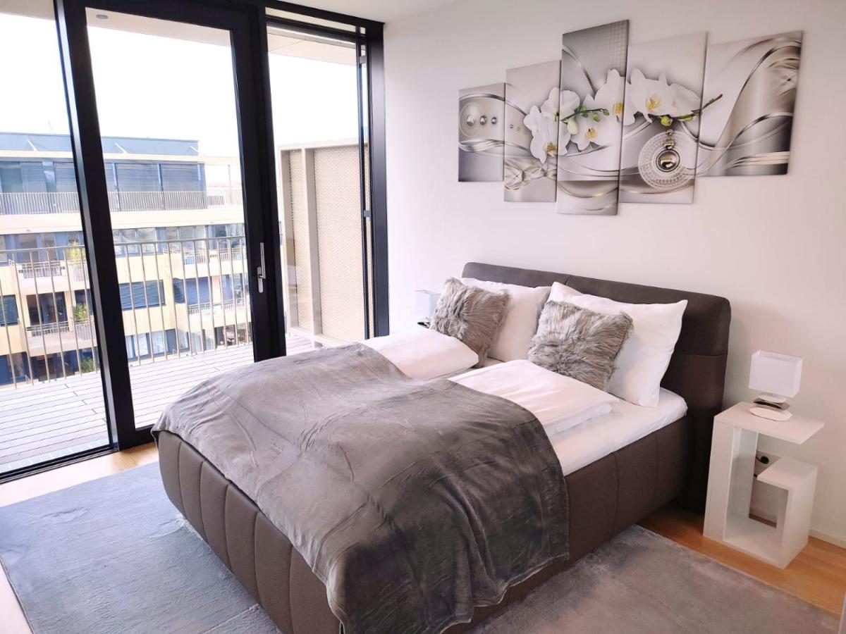 Panorama Apartment Vienna - Free Parking, Sauna & Fitness 외부 사진