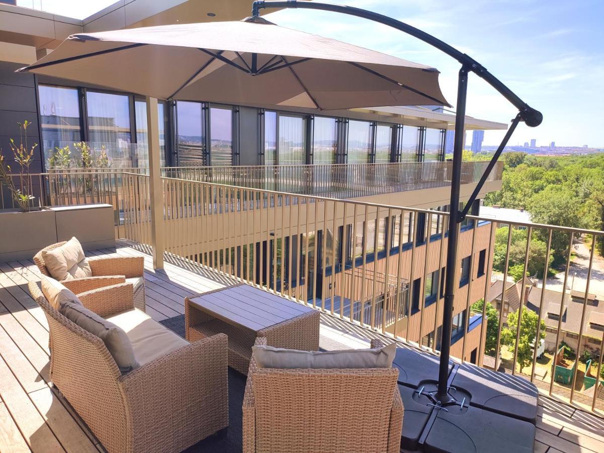 Panorama Apartment Vienna - Free Parking, Sauna & Fitness 외부 사진